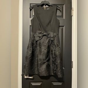 Tahari Bow Dress - Black - size 6